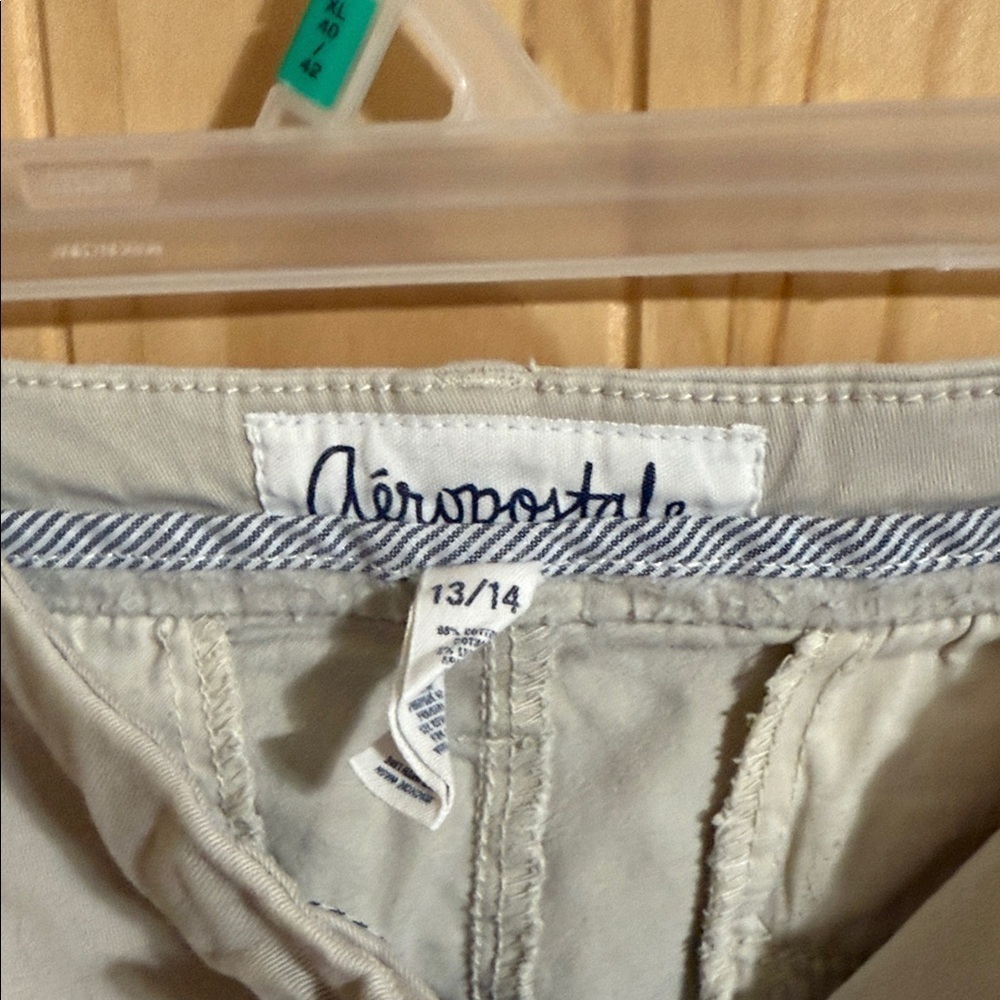 Aeropostale Casual Tan Women's Shorts - Picture 2 of 4